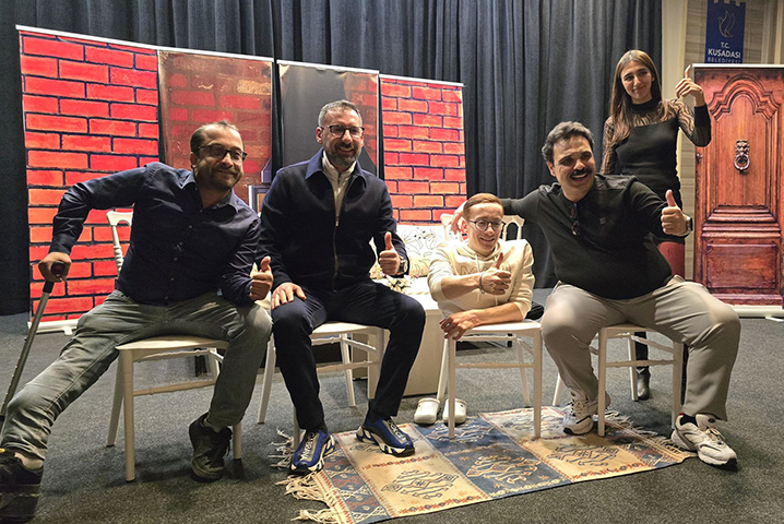 Kuşadası’nda 3 Aralık Dünya Engelliler Günü’nde Duygu Yüklü anlar